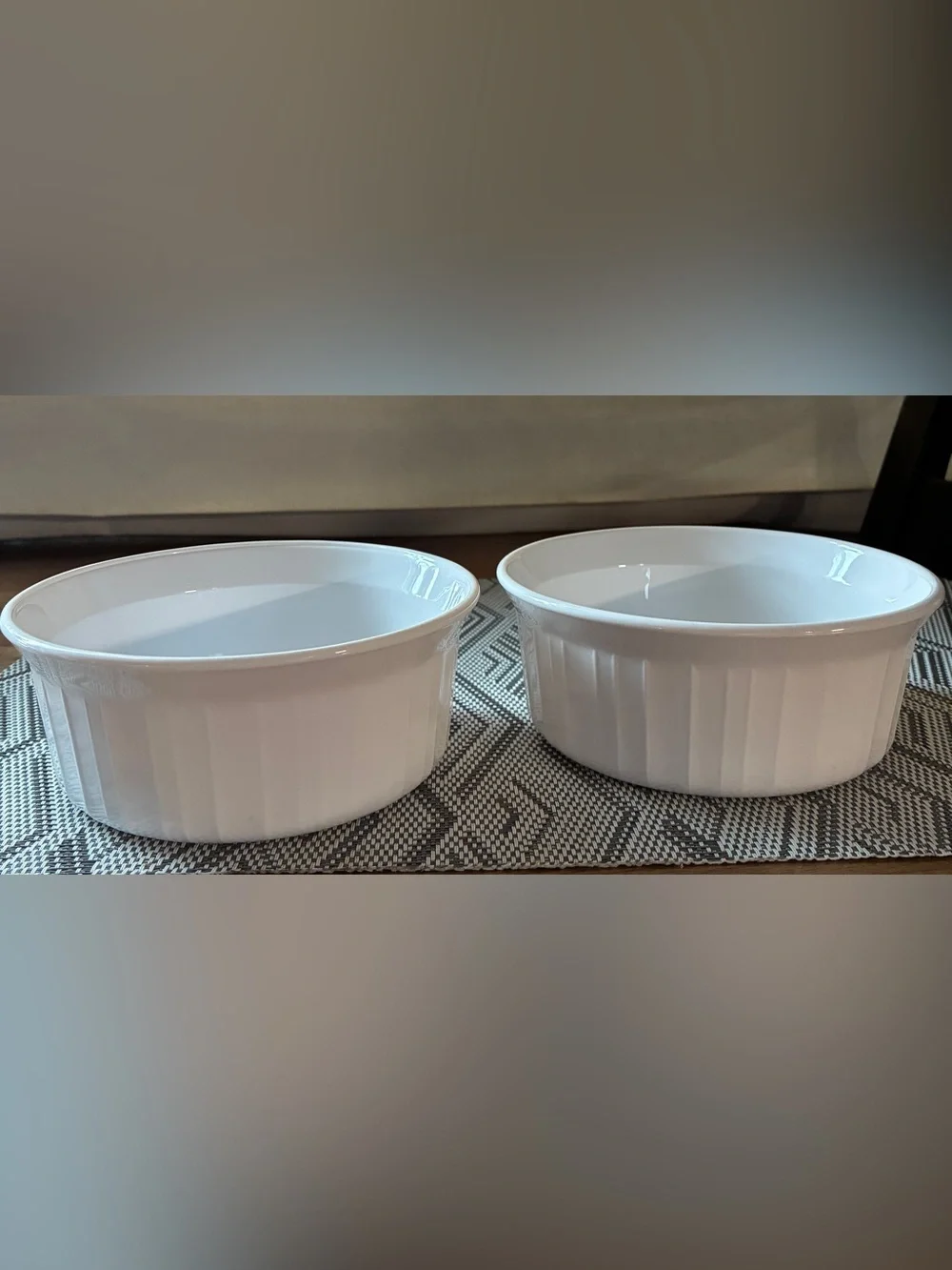 Set of 2 Corning Ware FRENCH WHITEF-16-B 500ml Round Individual Casserole Dishes